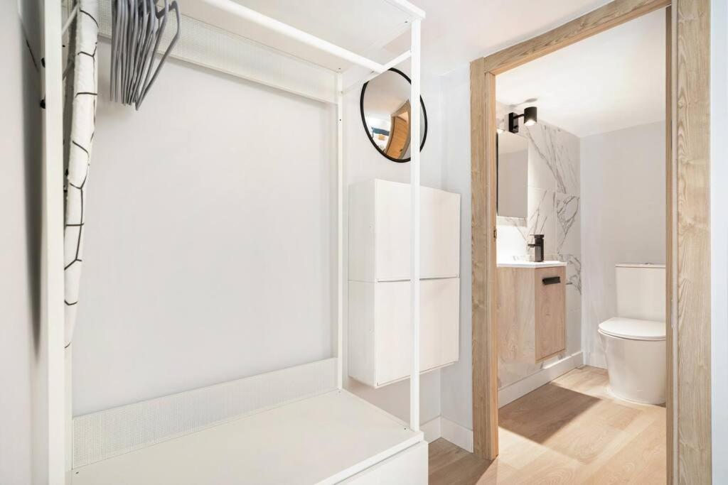 Moderno Loft En Ronda De Segovia-1 Apartment Madrid Exterior photo