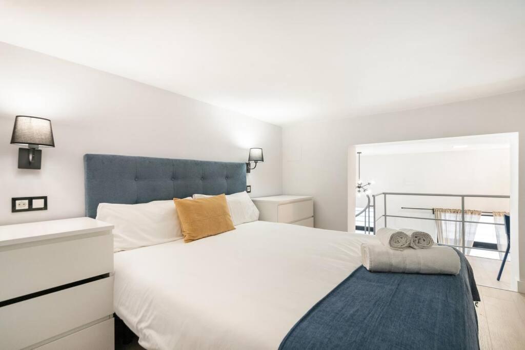 Moderno Loft En Ronda De Segovia-1 Apartment Madrid Exterior photo