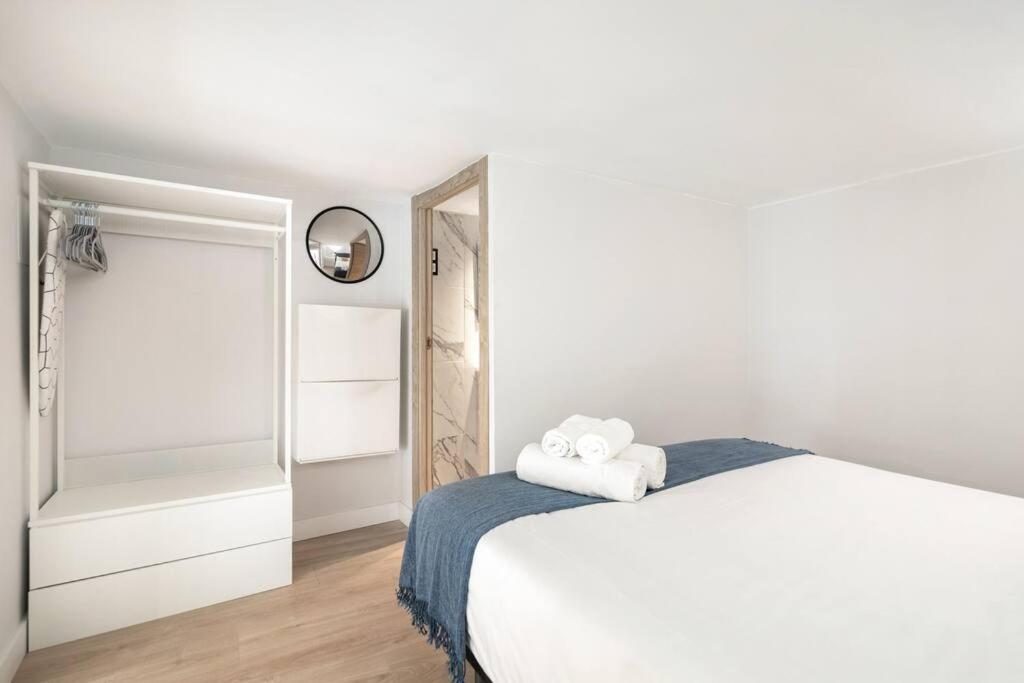 Moderno Loft En Ronda De Segovia-1 Apartment Madrid Exterior photo