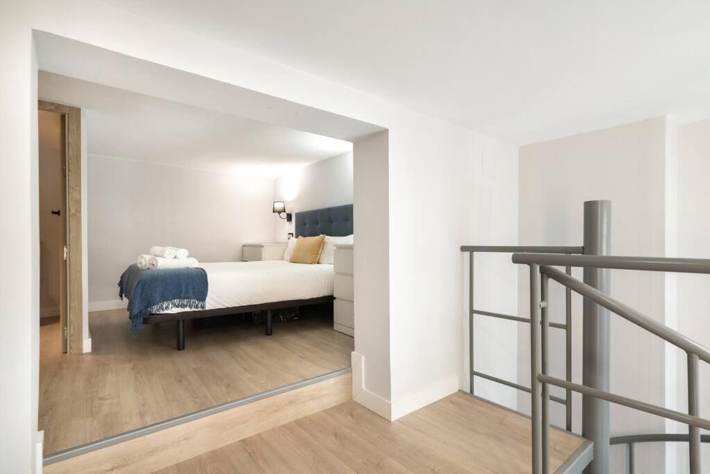 Moderno Loft En Ronda De Segovia-1 Apartment Madrid Exterior photo
